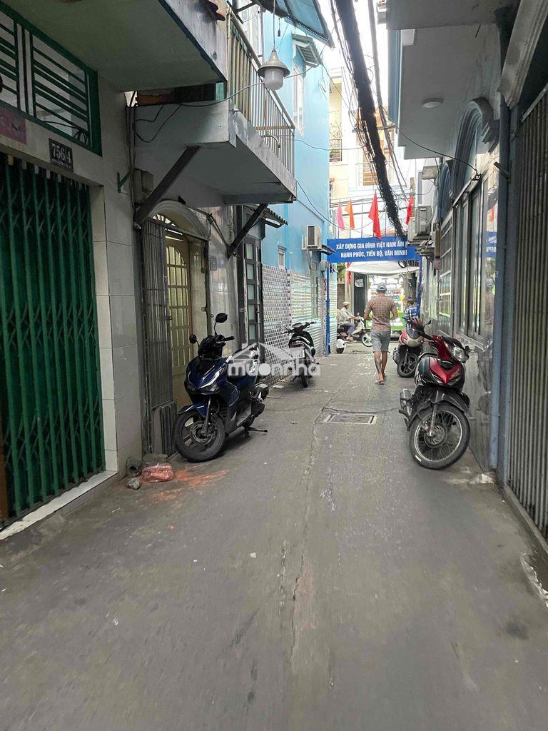 Bán nhà mới 2 tầng vào ở ngay.  gần đường đoàn văn bơ