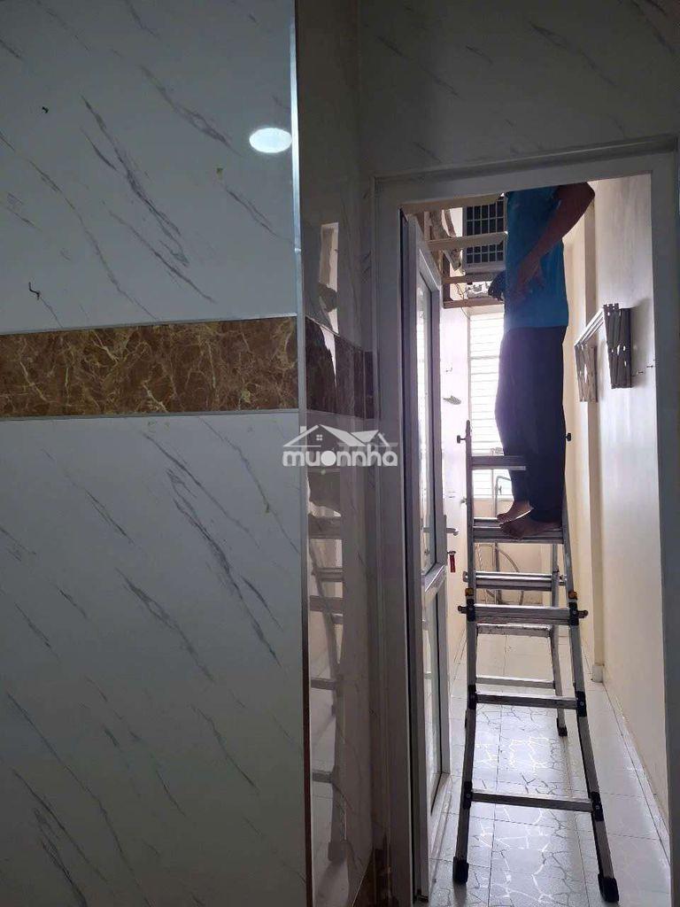 Cho thuê toky tower. 2pn nội thất cơ bản bà full - 3