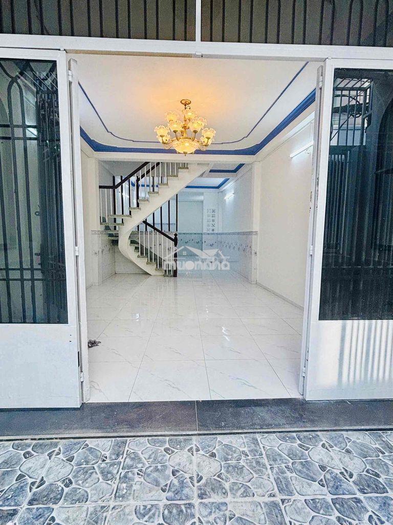 Quận 6, nhà hậu giang hẻm thông - 3
