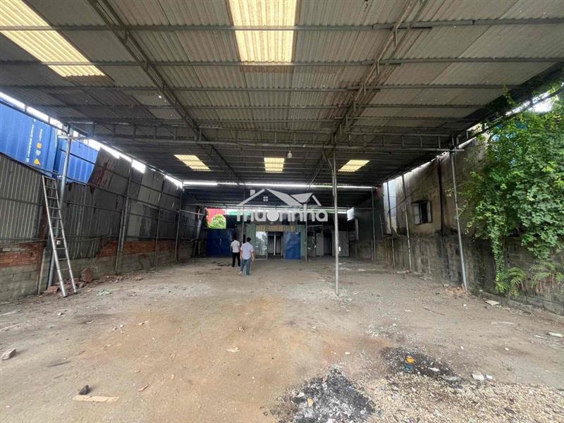 Cho thuê xưởng 600m2 mặt tiền mỹ phước tân vạn