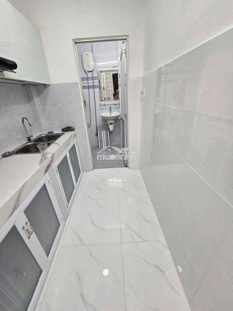 Nhà mới như hình 2pn sẵn 2 máy lạnh .gần bx buýt hiêp thanh - 2