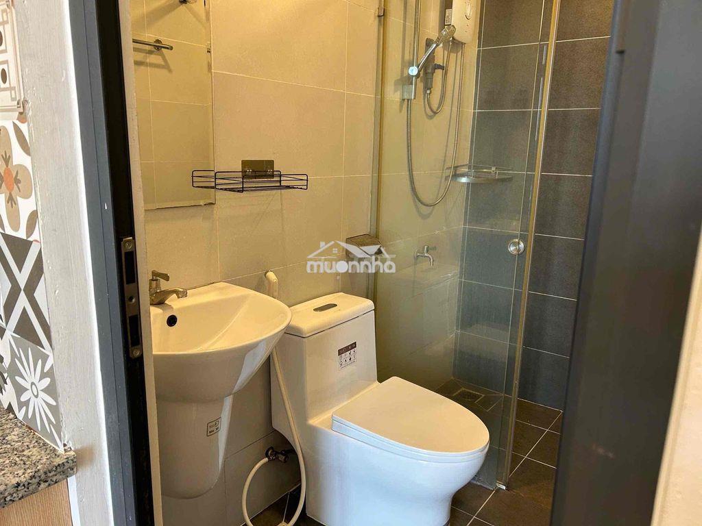Studio bancon sát tdtu 5p - 4