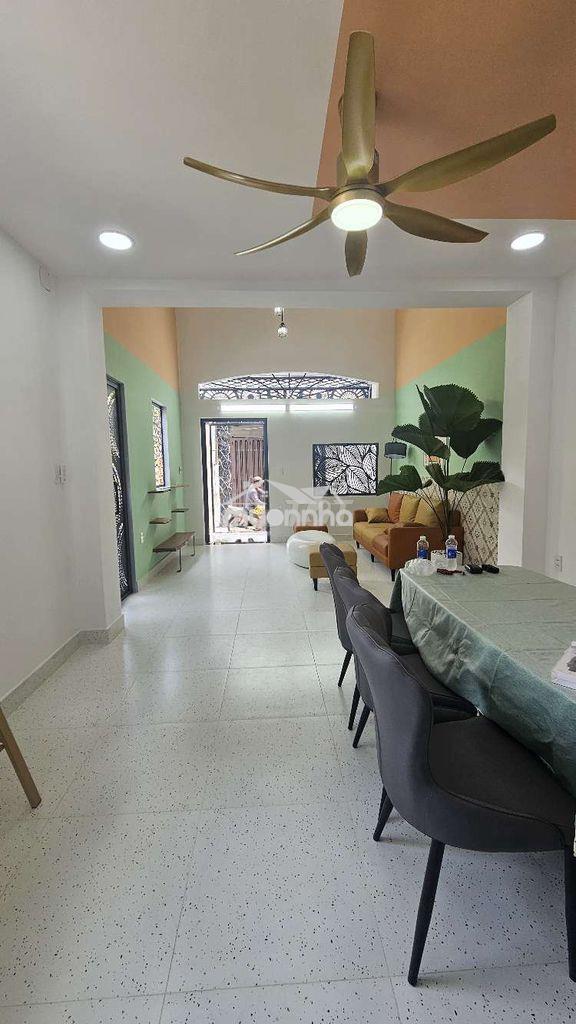 Nhà góc wiu đẹp 2 phòng ngủ 60m2  phú thuận q7.  - 2