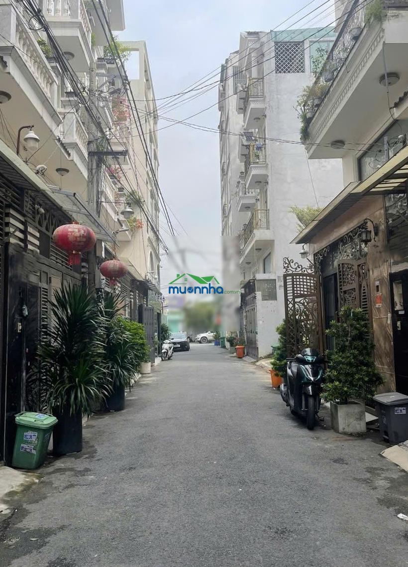 Nhà 5 tầng xây hiện đại hxh kế bên tòa nhà tuổi trẻ cs2 trường iuh nhà vuông vức ko lỗi giá: 9.2ty - 2