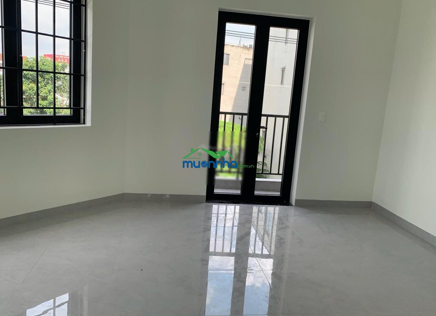 Nhà mặt tiền đường số 4, long trường nhà mới 3 tầng xe hơi ngủ trong sân shr hoàn công - 3