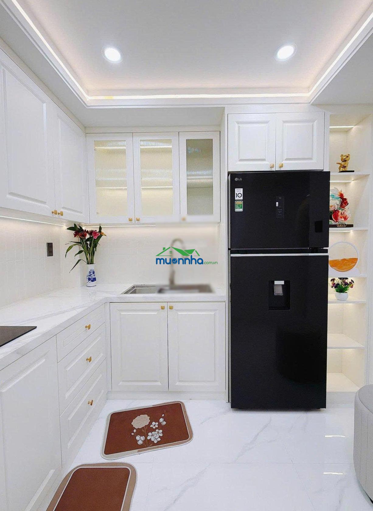 Hẻm phùng văn cung 32m 3 tầng trung tâm phú nhuận giá 7.4 tỷ