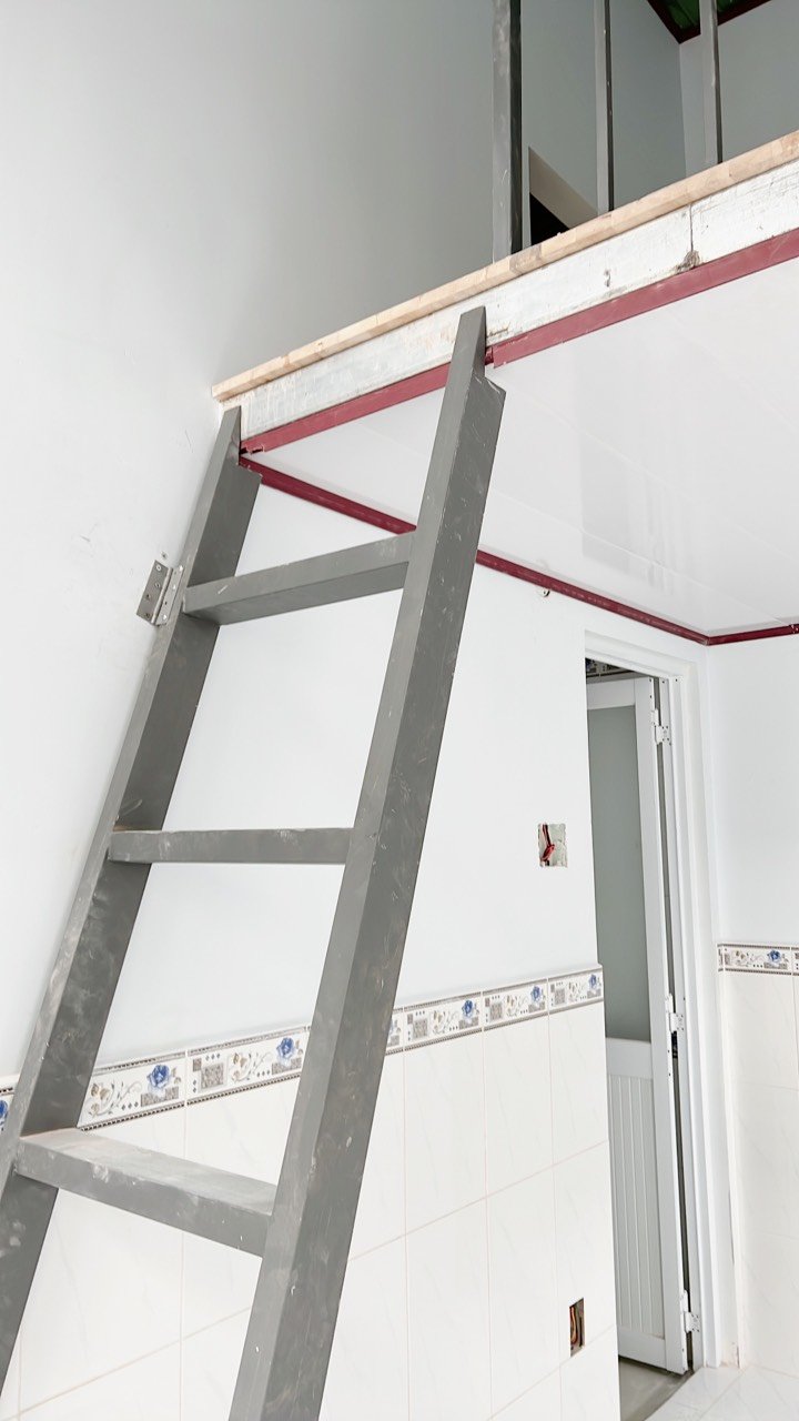 Chính chủ phòng mới. 3,7 tr máy lạnh, gác lửng. ngay ngã 4 hàng xanh, hutech, ftu, uth, uef, vlu, hsu