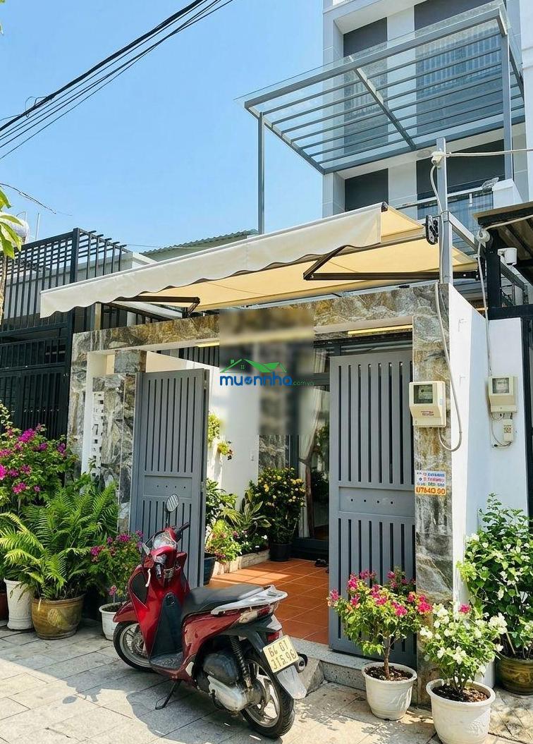 Nhà phố quận 7 - 4 tầng - sân xe rộng rãi - bãi đậu ô tô - 60m² - 5.570 tỷ - 4