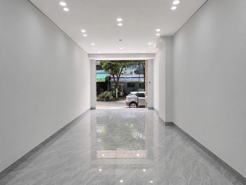 🏢 Cho thuê gấp mặt bằng kinh doanh mới 100% – vị trí đẹp tại tân phú