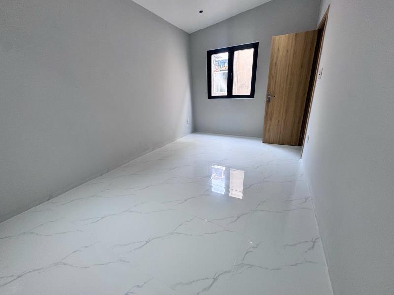 Nhà nguyên căn ngay lê văn việt 2pn 2wc rộng 100m2 - 4