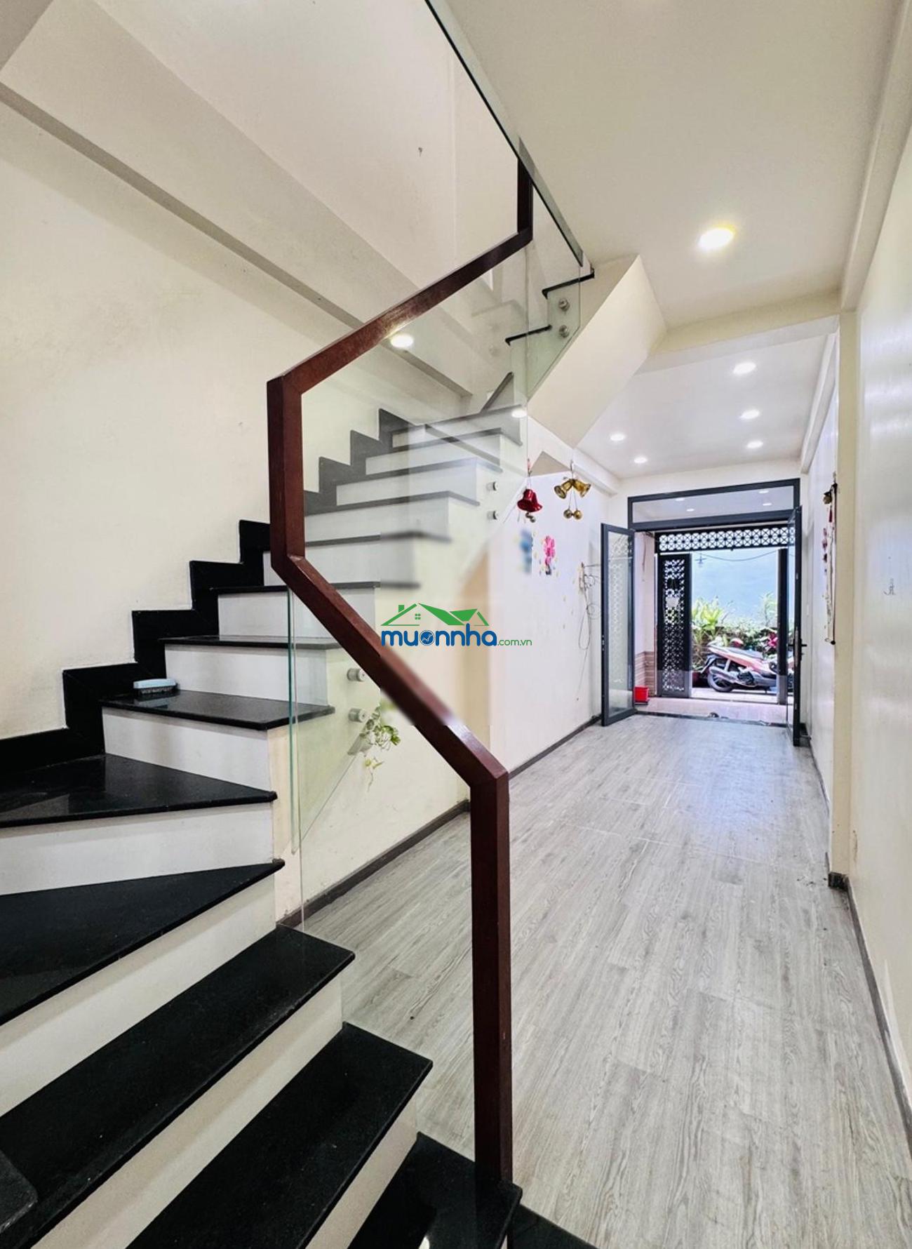 Hiếm có vô nhị - gần 40m2 - 3 tầng sân thượng - 3pn - 1 căn ra ô tô - ngay bv gia định - 2