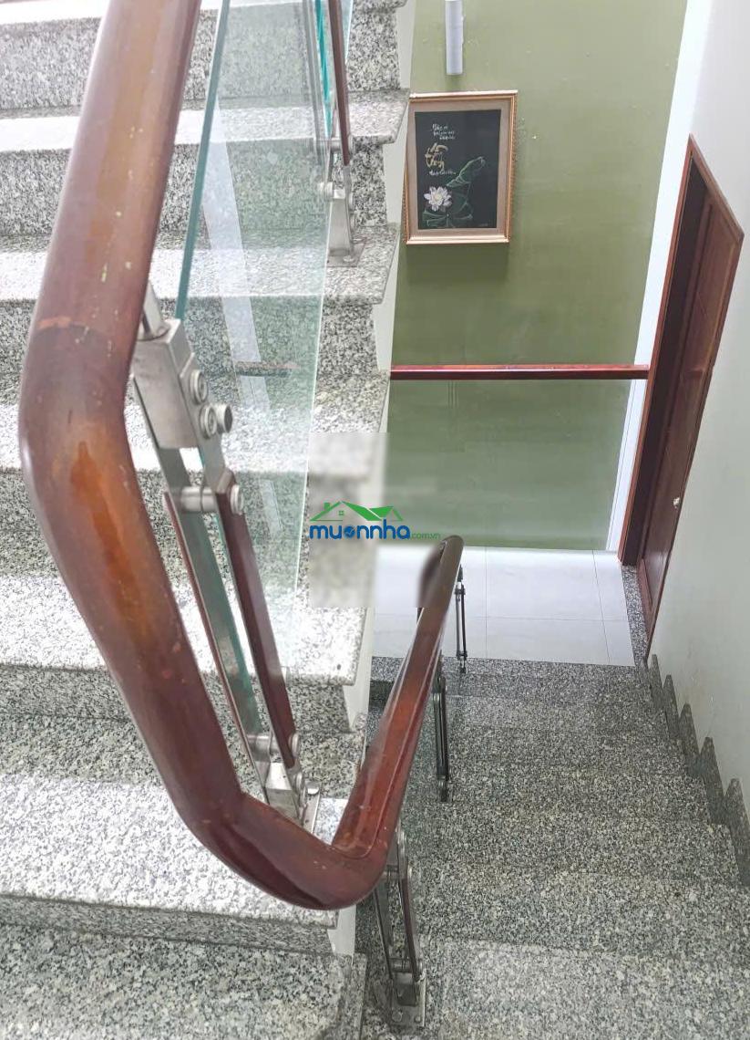 Bán nhà sau lưng mặt tiền hoàng sa, q3 - dt 4,2 x 15 m - giá chỉ có 9 tỷ - 2