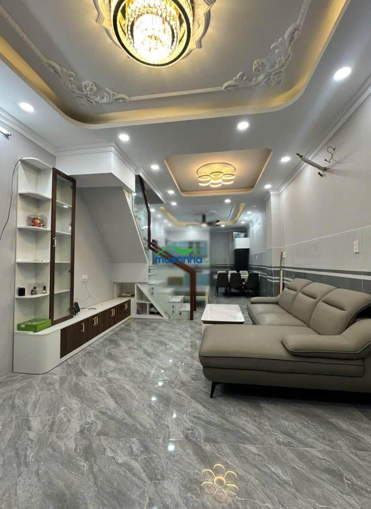 Nhà quận 7, sát kdc nam long, dt 80m2, chỉ 7.x nhỏ - 3