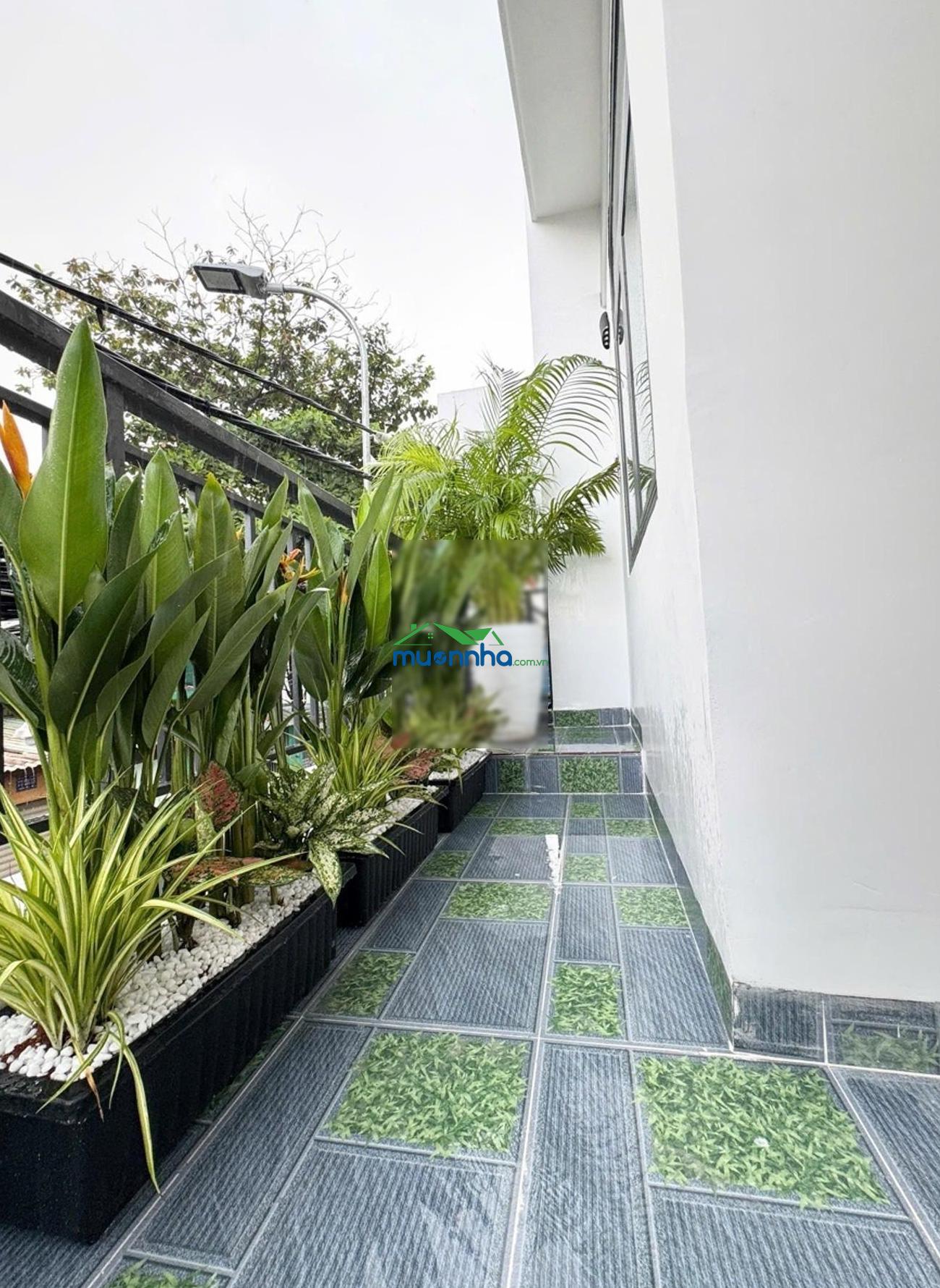 3 tầng, gần đường 26/3 (bhh..b.tân) - nhỉnh 5 tỏi, hẻm nhựa xe hơi thông, dt 4 x 12,5m - 4