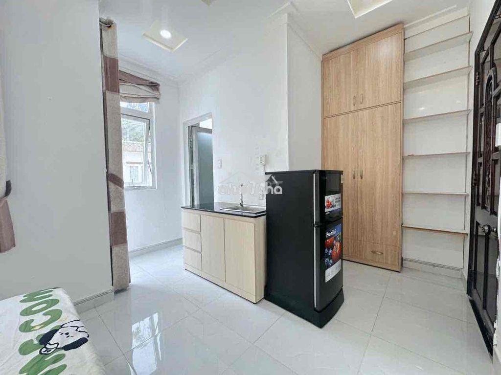 Studio ban công cửa sổ full nt siêu thoáng ngay khu phan xích long - 3
