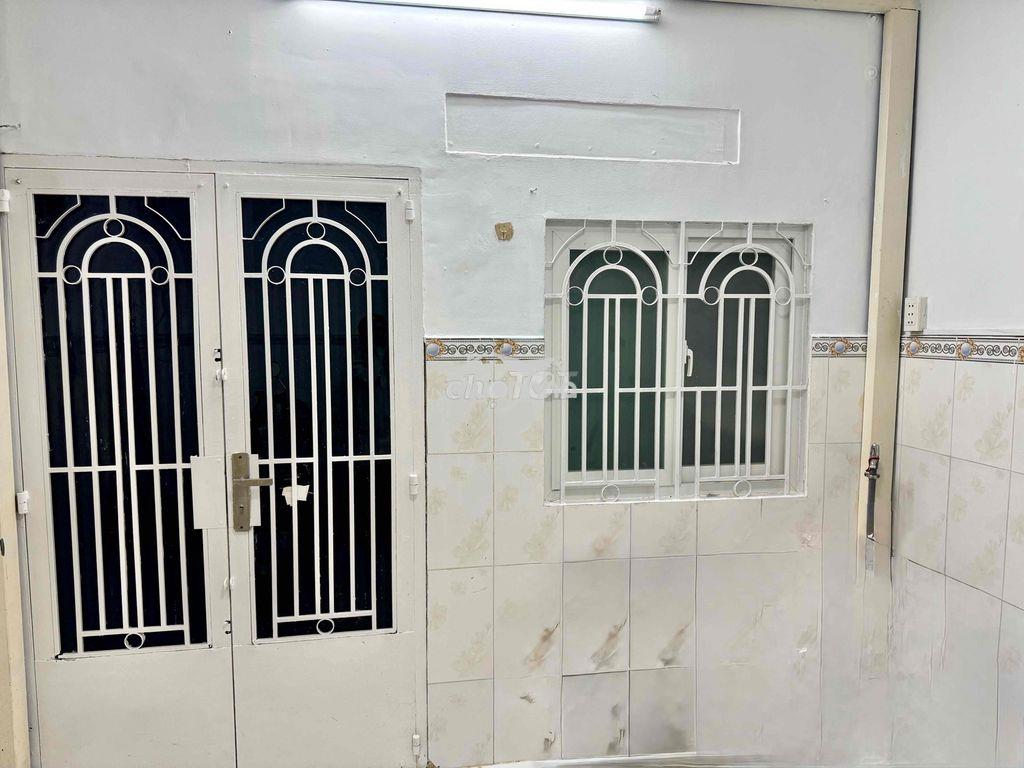 Cho thuê nhà nguyên căn tại phường tân định (q1 cũ) giá rẻ - 2