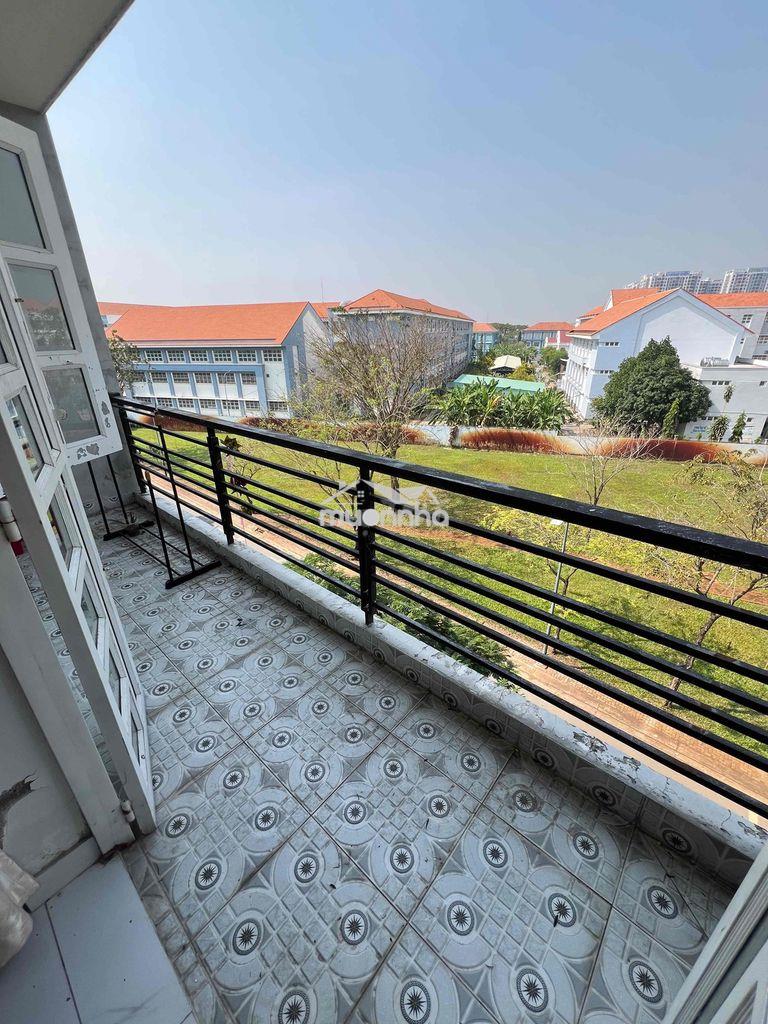 Phòng 35m2 ban công riêng, toilet riêng - 4
