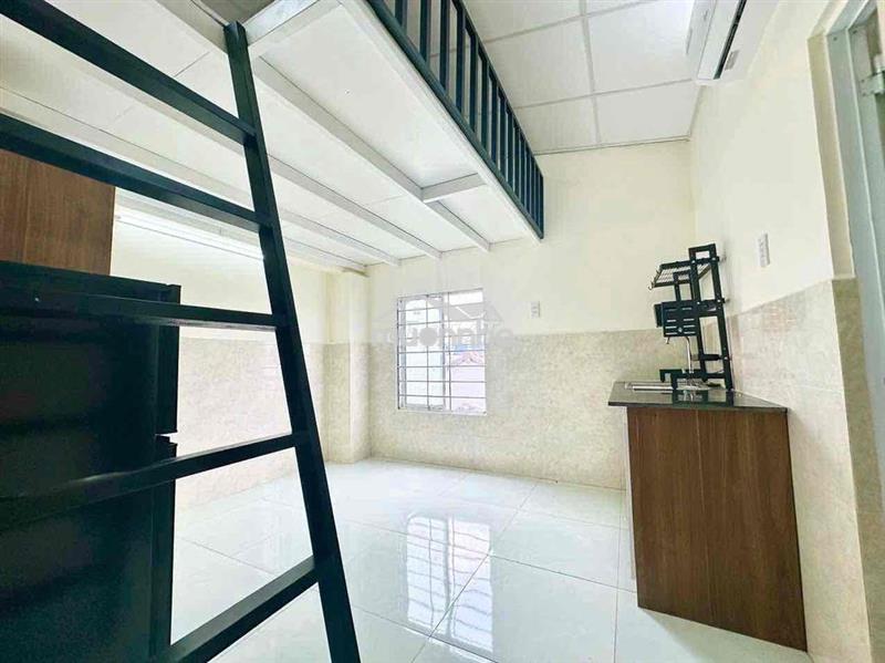 Phòng trọ có gác siêu thoáng ngay đại học văn lang