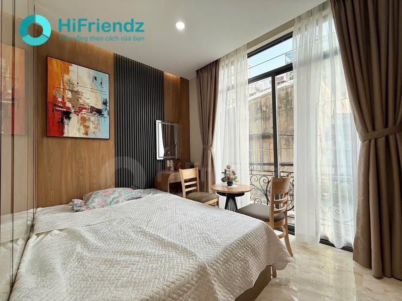 Studio ban công, thang máy, hầm xe, máy giặt riêng gần cầu ba son, công trường mê linh quận 1