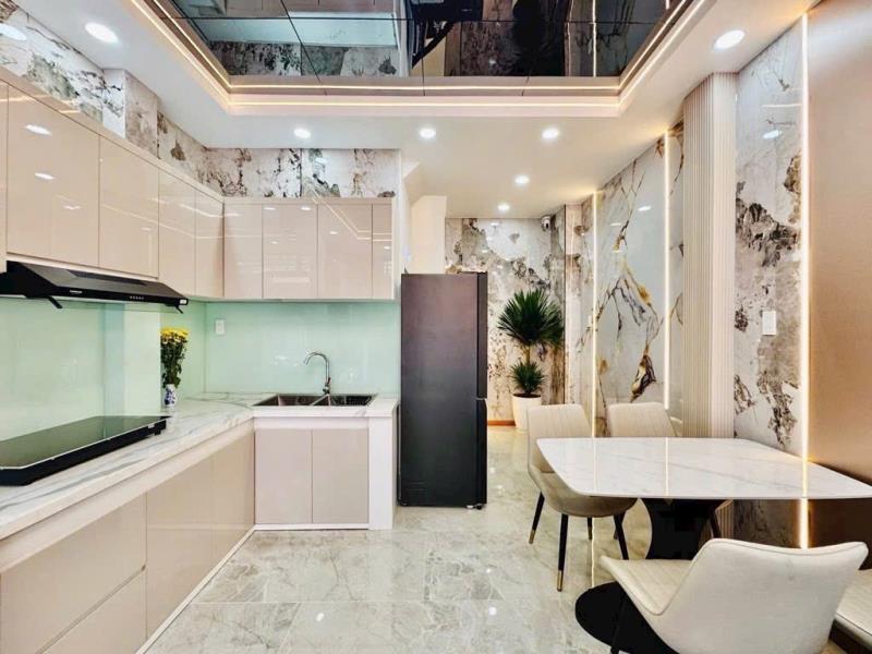 Bán nhà sát mặt tiền - 3tầng - 3pn - gần cv làng hoa - full nội thất - 3