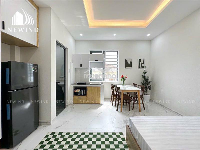 Căn hộ mới toanh - thang máy, ô tô tận nhà ngay lê hồng phong q10