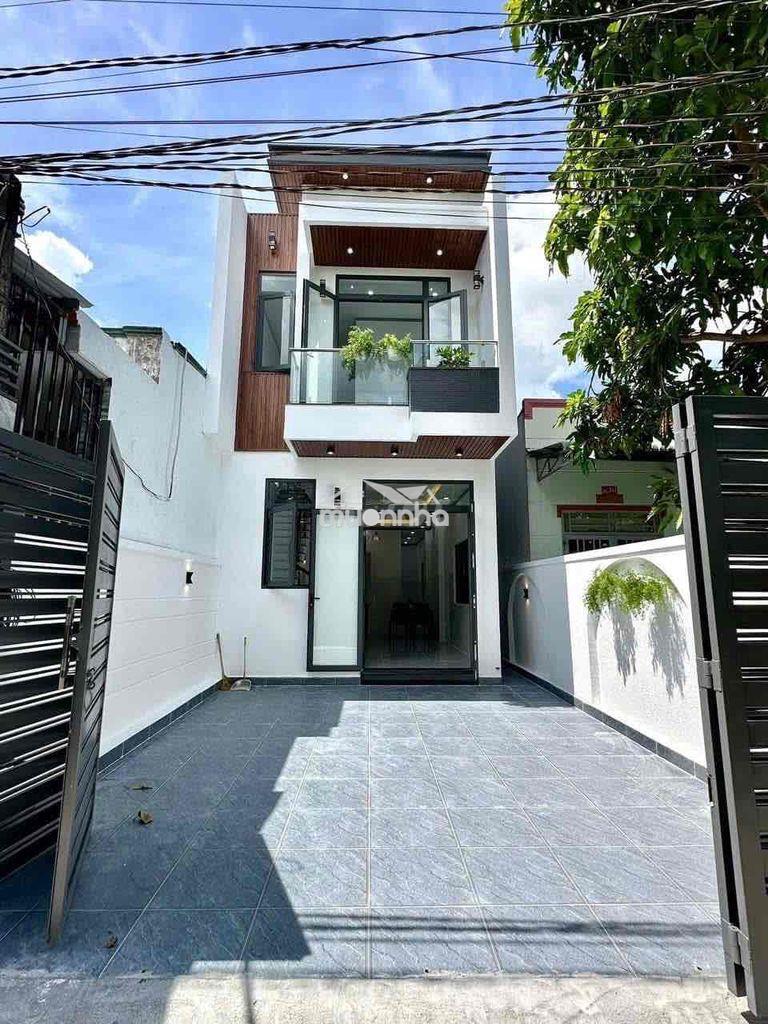 Nhà 1 trệt lầu nhánh nguyễn chí thanh 3pngu xây mới