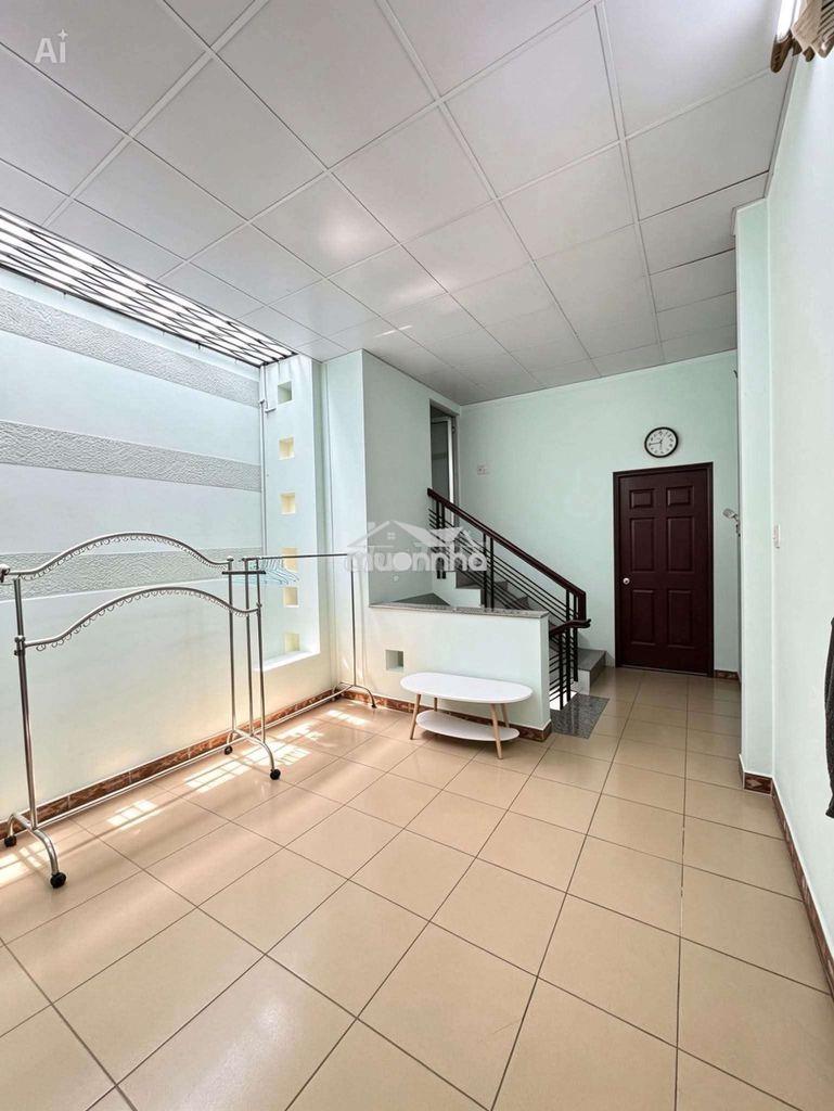 Hẻm xe hơi  130 m2  chỉ 4,3 tỷ 