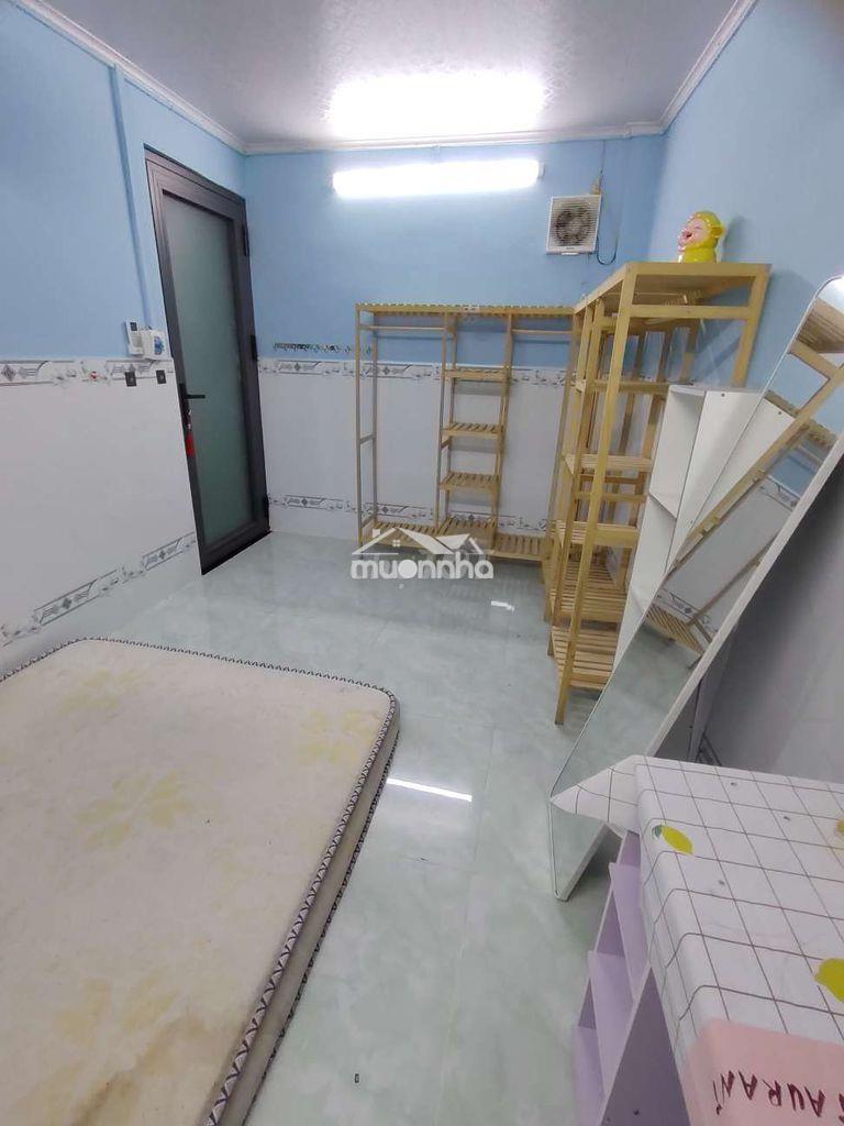 Phòng cho nữ thuê, khóa cửa vân tay giờ tự do, máy lạnh cầu nt phương - 3