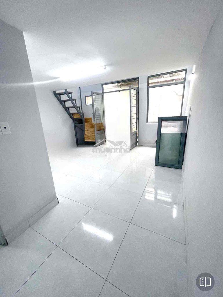 🔥Nhà mới xây, 1 trệt 1 gác, đường nguyễn xí, p13, bình thạnh - 2