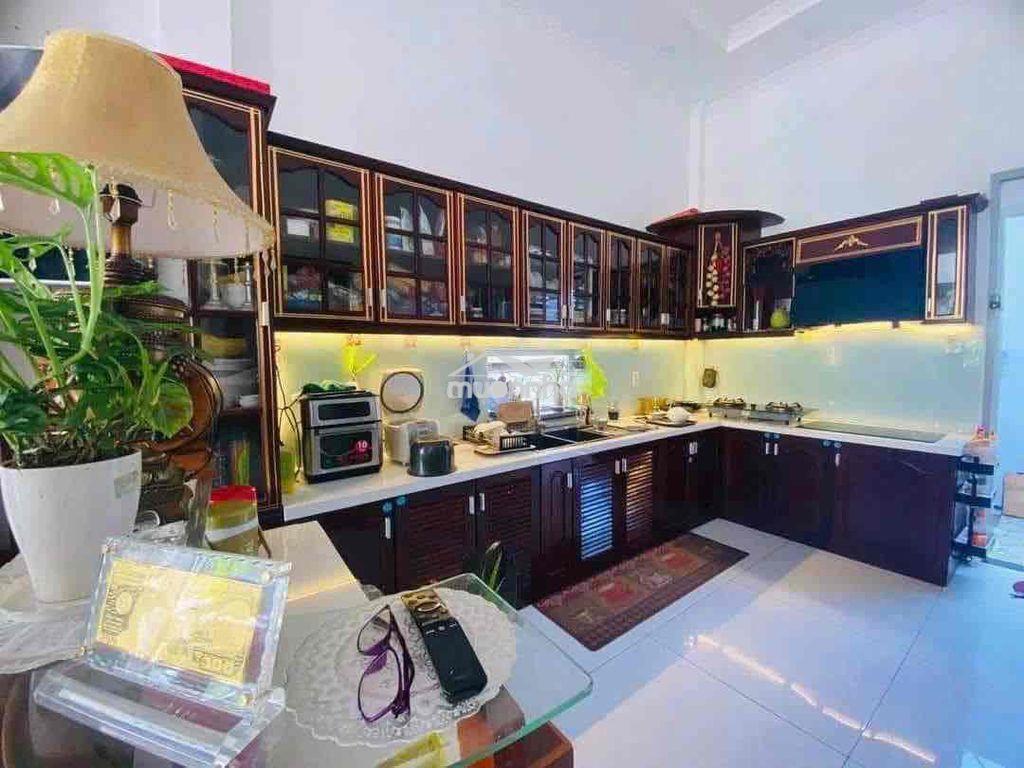 Bán biệt thự 2 lầu 7 phòng ngủ dt 215m2 khu xây dựng cần thơ - 4