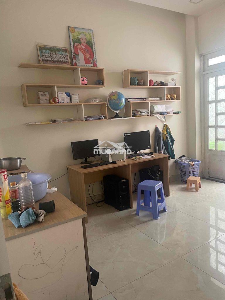 * Cho thuê nhà nguyên căn đường lê thị riêng hẻm 8m - 4