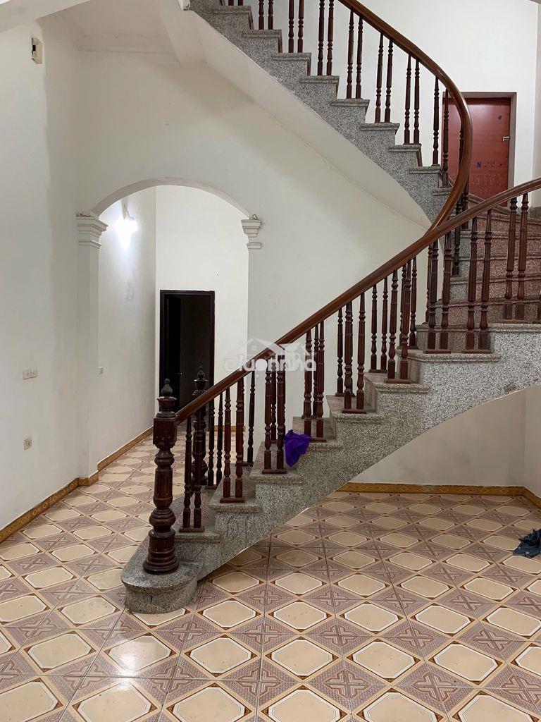 Cho thuê nhà ở hoặc văn phòng - 3