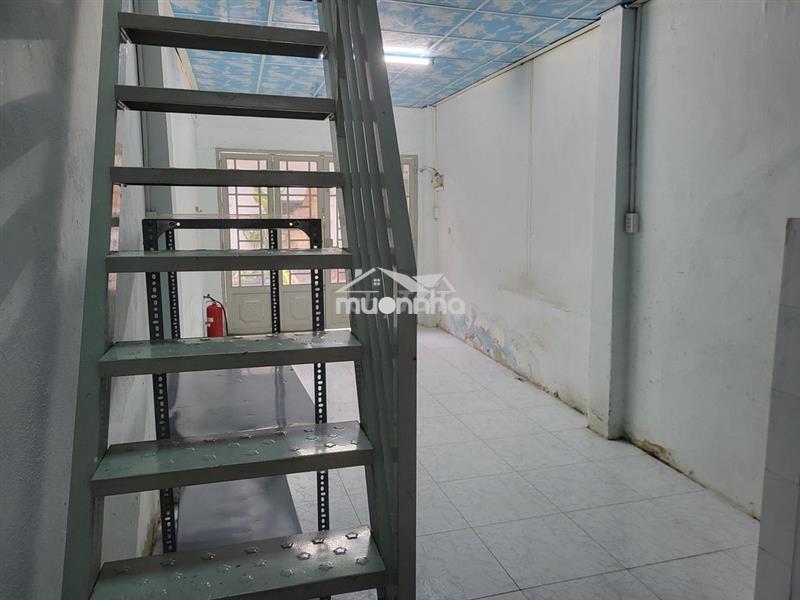 Cho thuê chính chủ, nhà hẻm 4m, đ phú thọ, p minh phụng tphcm