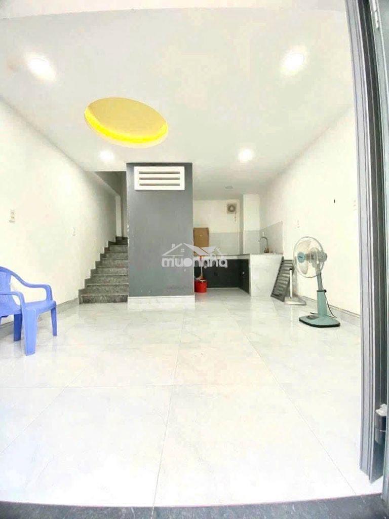 Cho thuê nguyên căn hẻm xe hơi lê trực 3pn 14 triệu