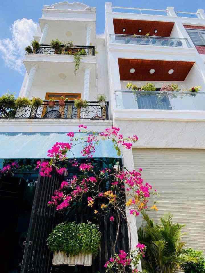 Bán nhà sh riêng đúc 2 lầu tx22 q12