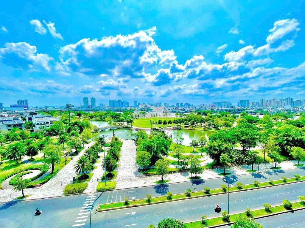 Bán 4pn - park 4 - vinhome central park - đã có sổ - giá : 22 tỷ - 2