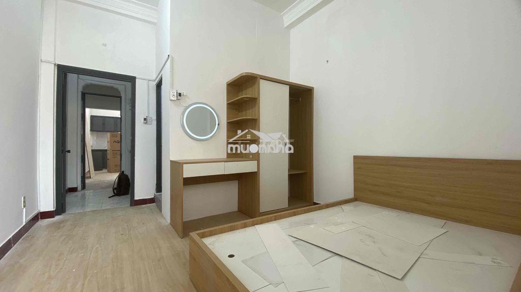 Cho thuê căn hộ 1 phòng tách bếp bancol mặt tiền đường, máy giặt riêng - 2
