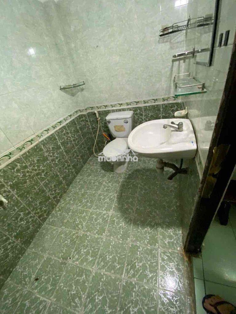 Nhà nguyên căn điện nước chính chủ - 4