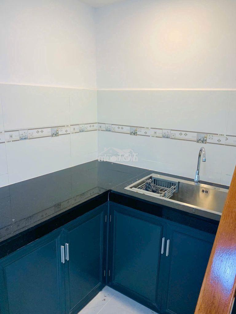 Tôi bân nhà 50 m2, 1 trệt. 1 lầu đúc , tuyệt đẹp. quận 7 - 3