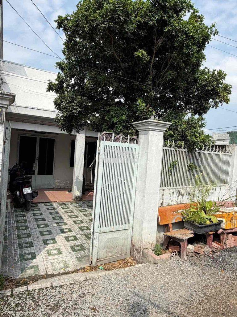 Bán nhà 97m2 gần chợ sáng tân thạnh đông 500m,hẻm xe hơi thông (số 110