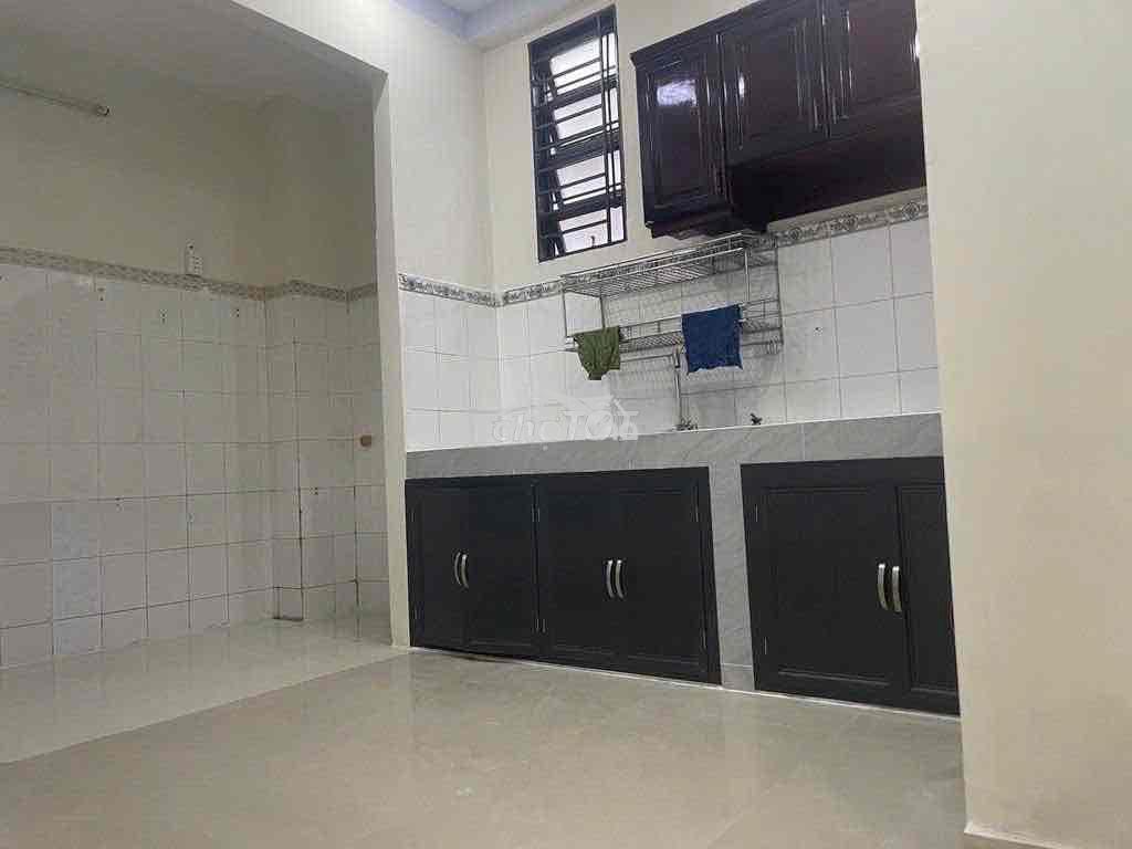 Cho thuê nhà hẻm xe hơi, nguyễn đình chiểu,quận 3( 4.1x10) 2 pn,2 wc - 4