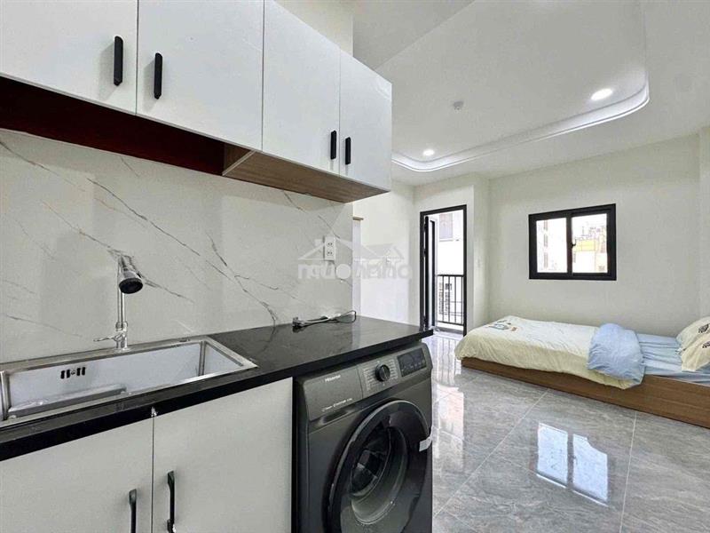 Studio mới 100% có ban công cửa sổ 35m2 ngay toà nhà viettel
