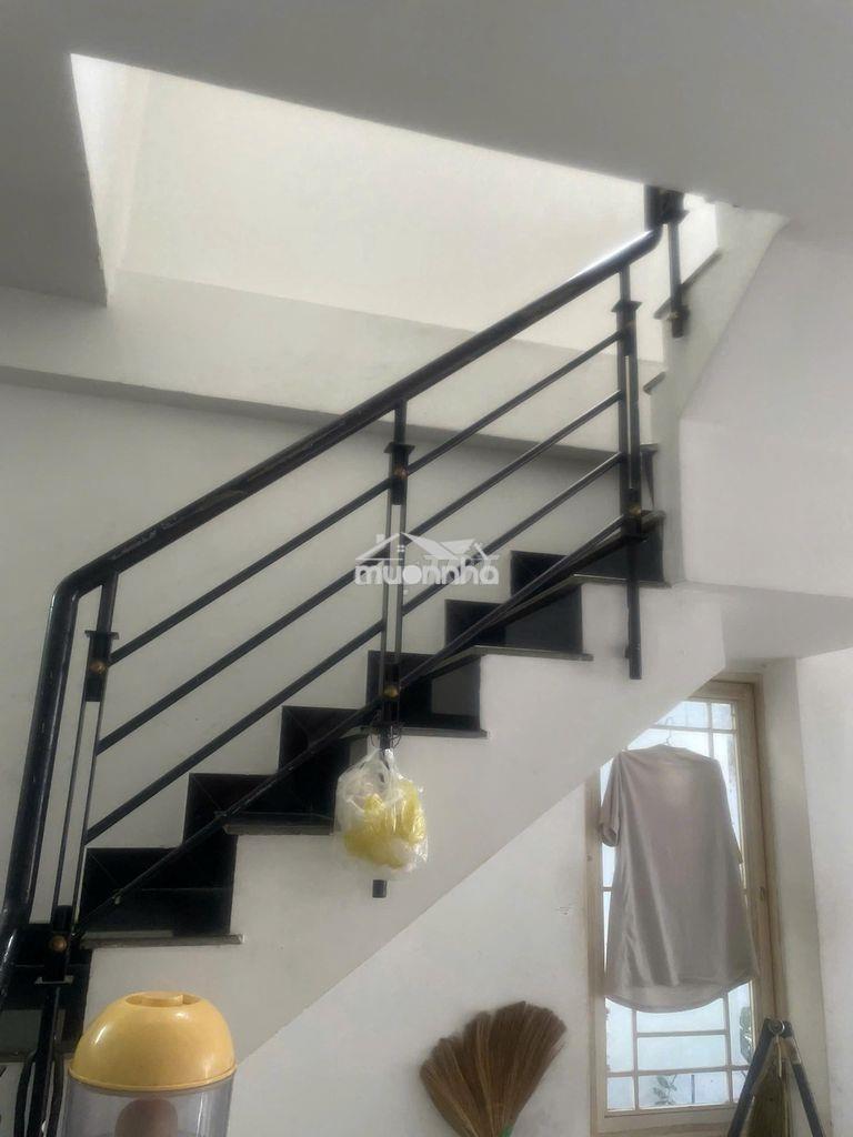 Cho thuê nhà nguyên căn bế văn đàn 4 x 10, t+l, giá 8 củ - 2
