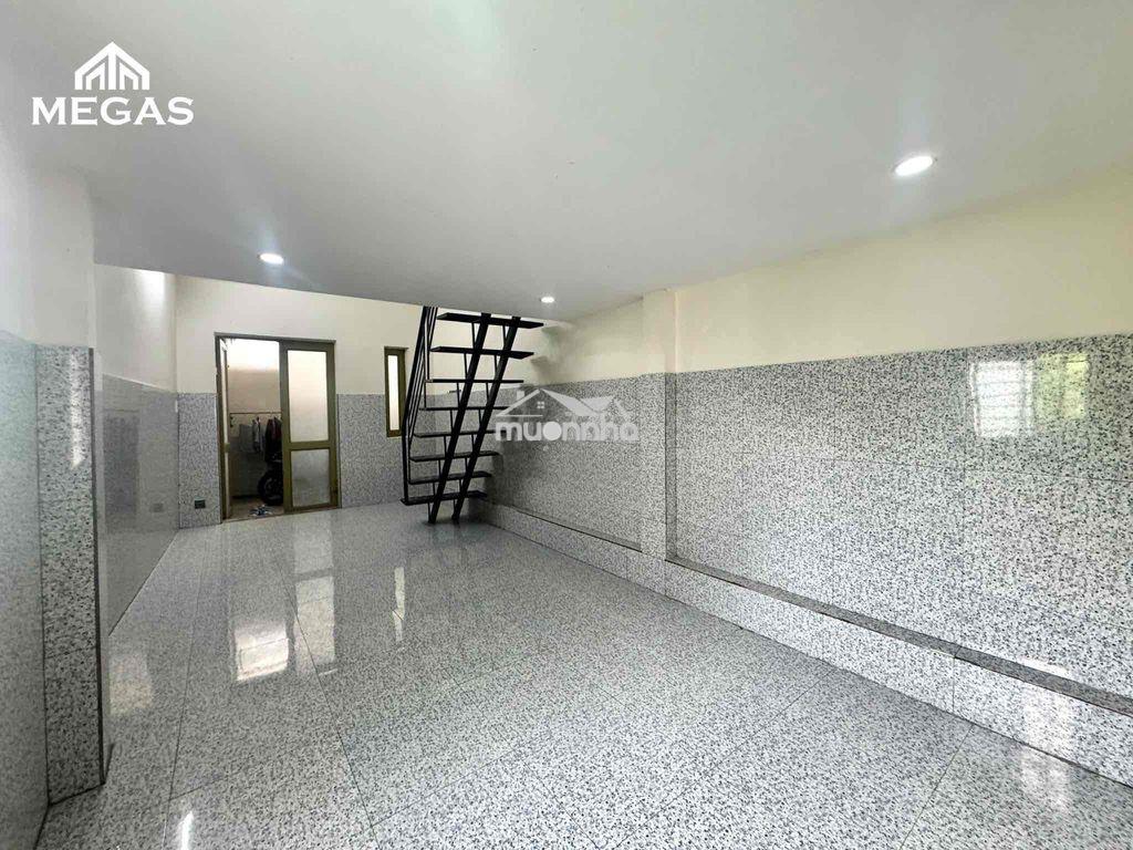 1 trệt + 1 lầu sẵn máy lạnh - rộng 40m2 cho để xe điện ngay đh ntt - 3