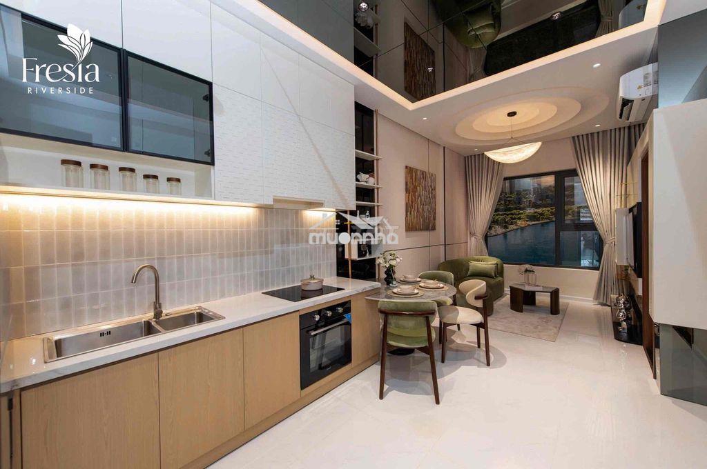 Bán căn hộ 2pn view hồ bơi - dt 51.5m2 hướng đn - giá 1ty878 - 2