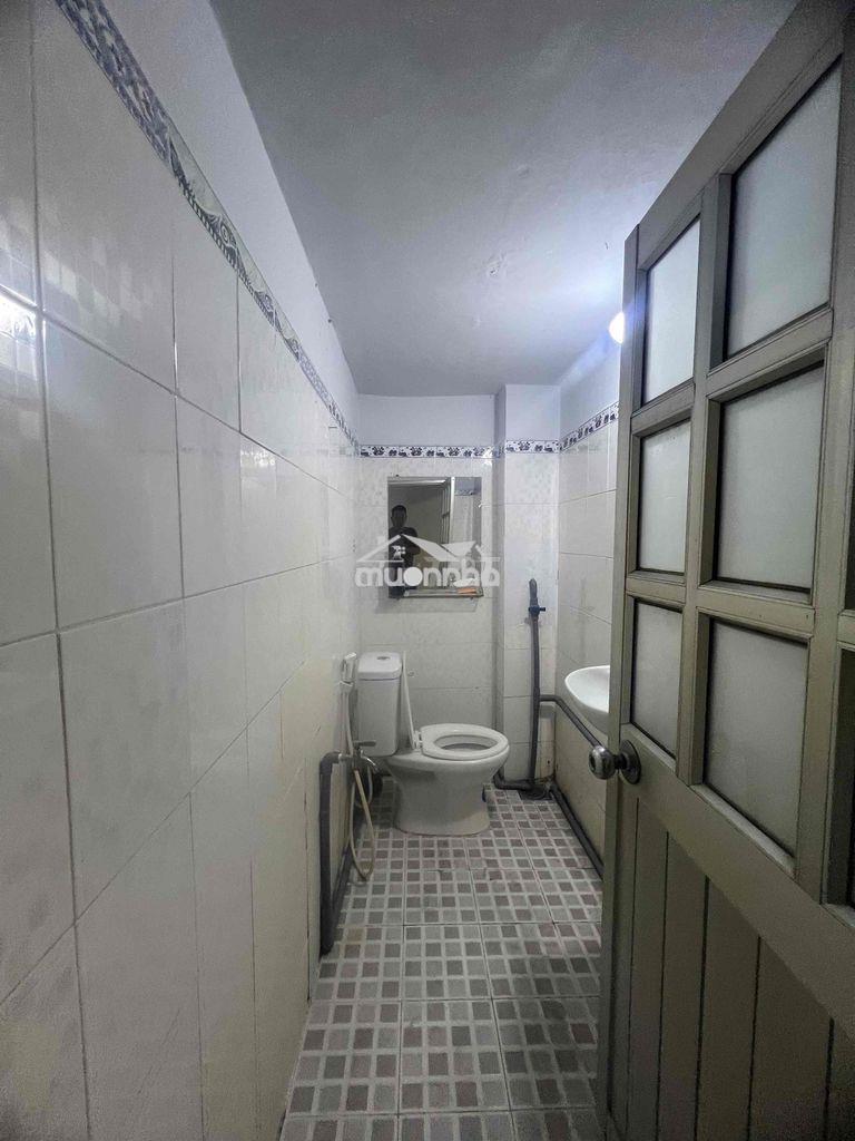 Cho thuê nhà nguyên căn hẻm o tô thị trấn nhà bè - 4