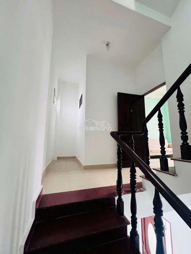 Chính chủ cho thuê nhà 5pn 5wc 12trieu - 2