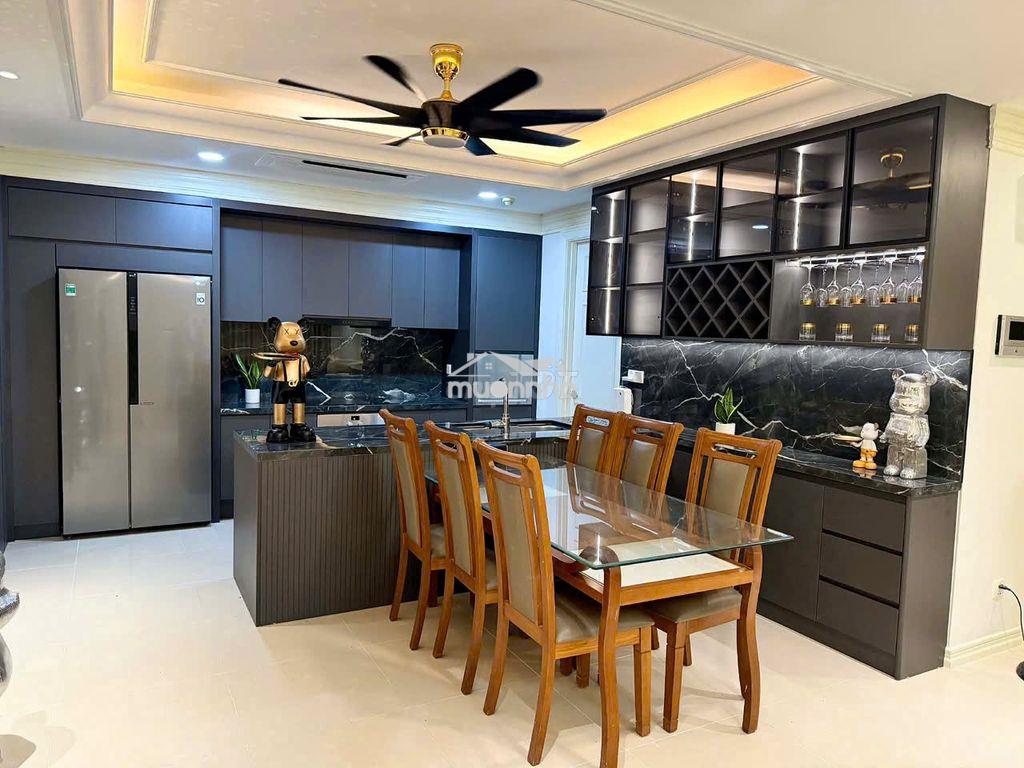 Bán căn hộ cantavil hoàn cầu , căn góc tầng cao 154m2 3pn 2wc - 4