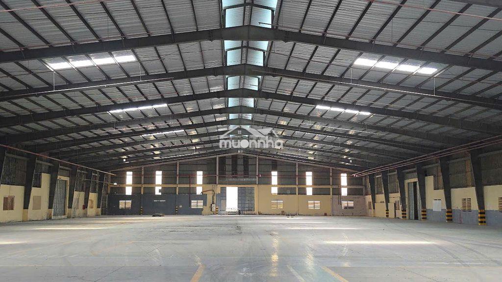 Cho thuê xưởng tân uyên 3200m, giá: 224 triệu , pccc tự động ,cụm s.x - 3