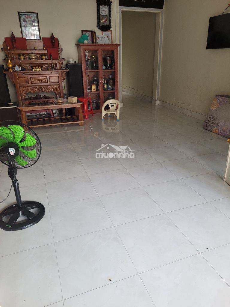 Bán nhà riêng chính chủ tại phường tân định gần đường mỹ phước tân vạn